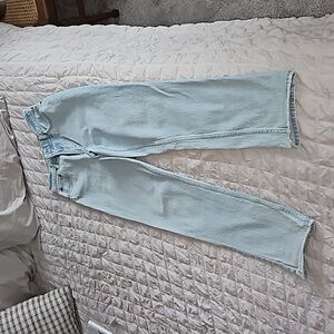 Abercrombie & Fitch Curve Love Ultra High Rise 90s Straight size 28/6 R